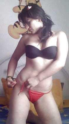 Yumna Zaidi Nude Pics P Gina