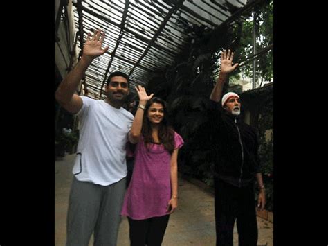 Aishwarya Rai Bachchan | Abhishek Bachchan | New Bunglow | Jalsa ...