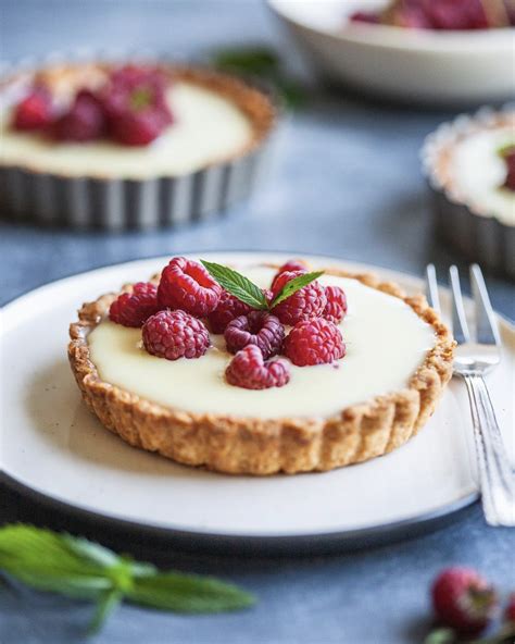 Mini White Chocolate Ganache Raspberry Tarts Recipe The Feedfeed