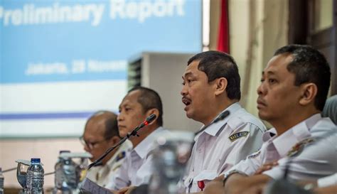 Foto Laporan Awal Knkt Terkait Jatuhnya Pesawat Lion Air Pk Lqp Foto