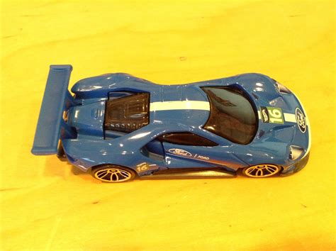 JULIAN S HOT WHEELS BLOG 2016 Ford GT Race New For 2017 HW Speed Graphics Ford Performance