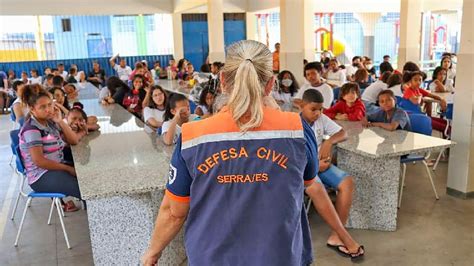 Projeto Defesa Civil Nas Escolas Orienta Estudantes