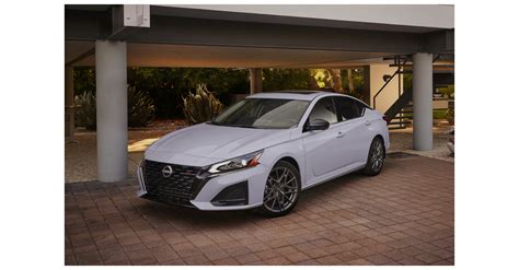 Nissan Altima Boasts A Refreshed Design And More Tech Business Wire