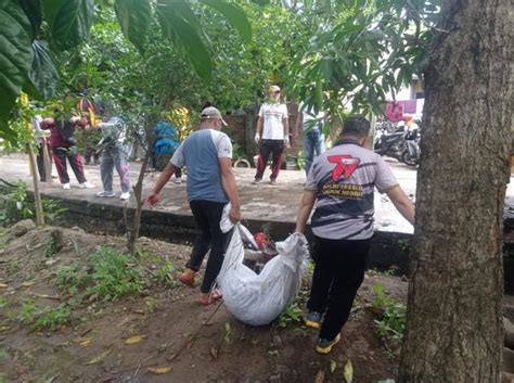 Cegah Banjir Koramil Dan Polsek Soreang Kolaborasi Forkopimcam Gelar