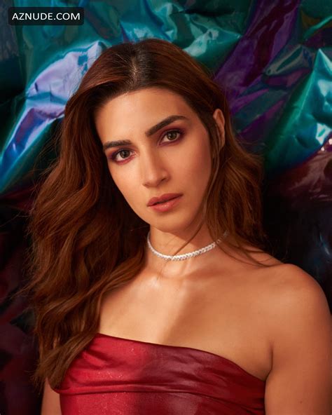 Kriti Sanon Nude Aznude