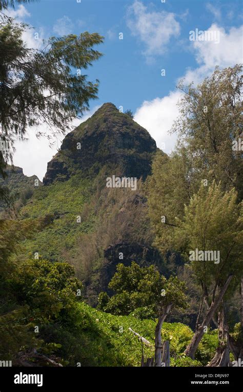 Tunnels Beach in Kauai Stock Photo - Alamy