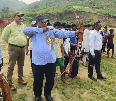 साहिबगंज में जिला स्तरीय ग्रामीण और स्वदेशी जनजातीय प्रतियोगिता का