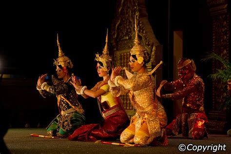 Apsaras Dance Dinner Shows In Siem Reap Cambodia Attractions