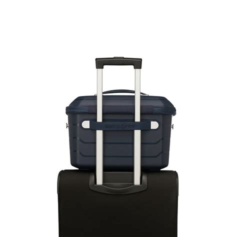 Бьюти-кейс Samsonite CB0*005 Flux Beauty Case купить в Москве
