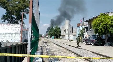 Huachicoleros Llenaban Pipa De HidroGas En Toma Clandestina