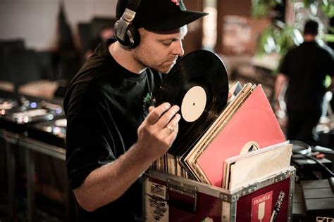 Dj Shadow To Sell Records From His Personal Collection Classic Album