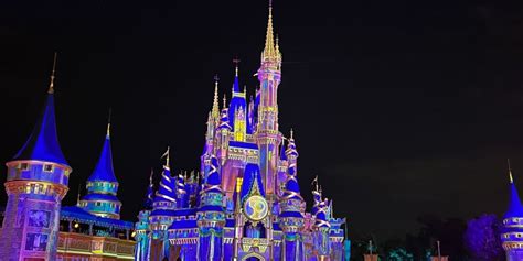 10 Magical Moments at Night in Magic Kingdom | How To Disney