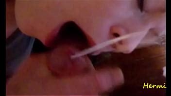 Une Fellation Bien Baveuse Et Beaucoup De Sperme Avaler Xvideos