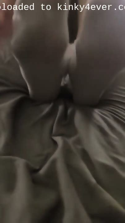 Amateur Girlfriend Removes Her White Socks And Shows Her Hot Feet