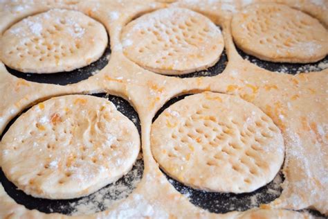 Chilean Pumpkin Sopaipillas With Honey - The Cookware Geek