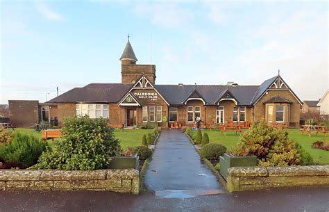 Caledonia Golf Club House Anne Burgess Cc By Sa 2 0 Geograph