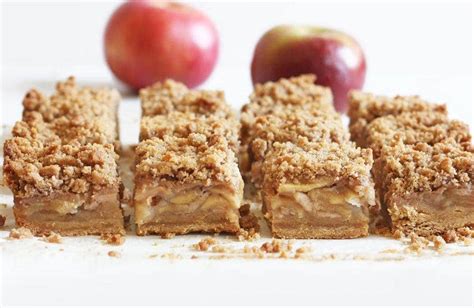 Easy Apple Crisp Bars If You Give A Blonde A Kitchen