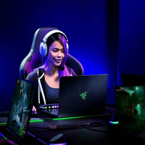 Razer Blackshark V Pro Edition Wireless Gaming Headset