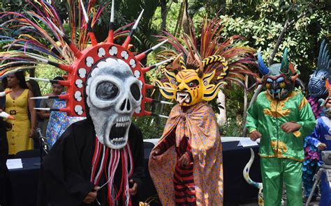 La Mojiganga Un Estallido De Colores El Sol De Cuautla Noticias