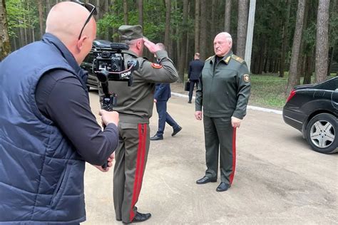 Лукашенко появился на публике: в командном пункте ВВС и войск ПВО