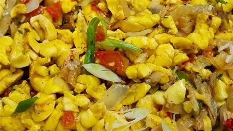 Ackee And Saltfish Jamaican Recipe Youtube