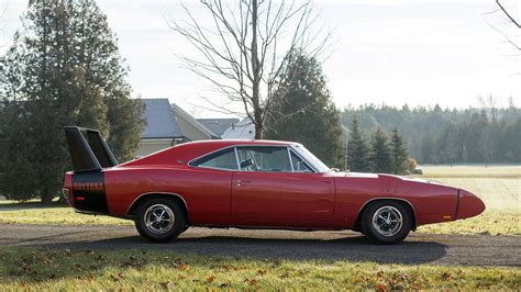 Auction Rare Bright Red 1969 Dodge Charger Se Daytona Goes Up For Sale