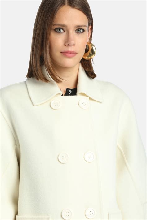 Shoppers are boycotting the ebay united kingdom site over fees 14