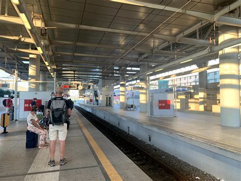 Cómo ir del aeropuerto de Atenas al centro Es Parte del Viaje