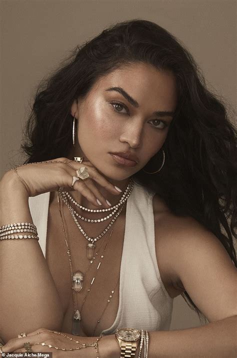 Shanina Shaik Flaunts Her Cleavage As She Goes Topless Under