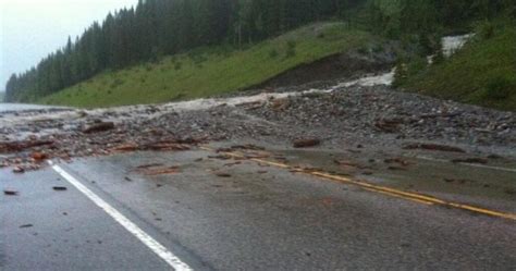 Stretch Of Kananaskis Highway Reopens After Flood Globalnews Ca