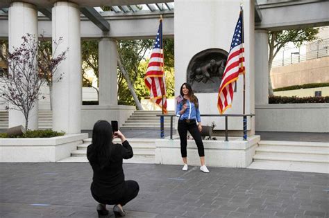 追稅 疫情 海外美國公民 棄籍人數飆升 要聞 焦點 世界新聞網