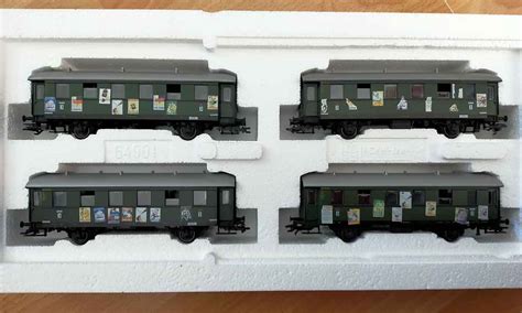 4392 Märklin Wagenset 40 Jahre Baden-Württemberg - Modellbahn-Anlage.de
