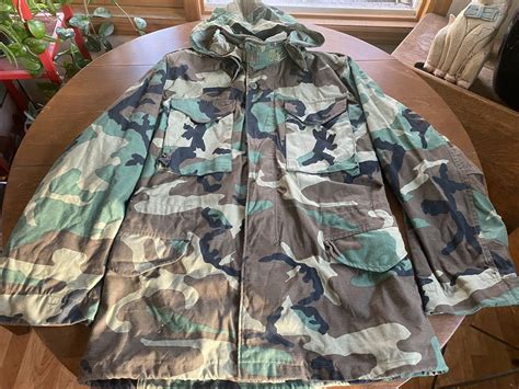 Vintage US Army Woodland Camo Field Jacket Coat Cold Gem