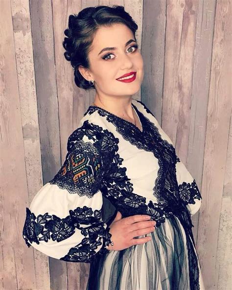Murashka | Plus size feminine style, Summer gowns, Embroidery fashion