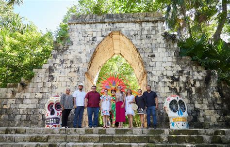 Juanita Alonso Atestigua Inauguraci N De Altar De Muertos De La Fpmc