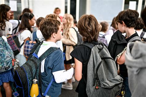 Soci T Le Premier Qui Bouge Est Gay C Est Quoi Ce Jeu Homophobe Des Cours De R Cr