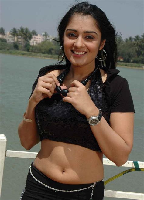A COMPLETE PHOTO GALLERY INDIAN ACTRESS NO WATERMARK Nikitha Hot Navel Show No Watermark