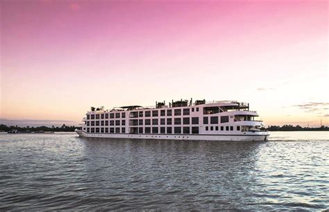 28 dreamy reasons to book a river cruise now