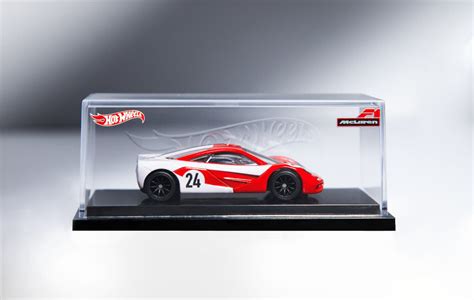 Hot Wheels e McLaren lançam miniatura inédita Marcas Mais