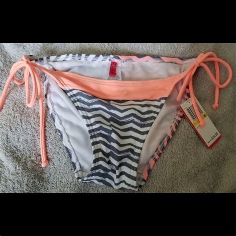 Gossip Swim Nwt Gossip String Bikini Bottoms Poshmark