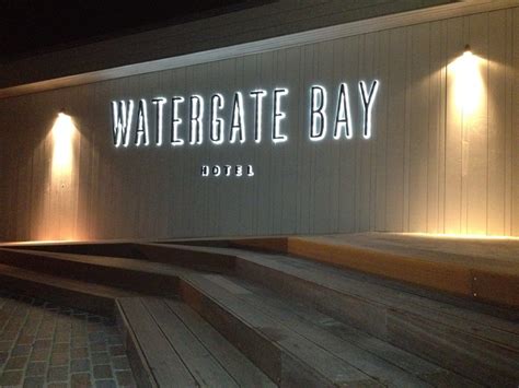 Hotel Entrance Sign- Halo built up LED (Watergate Bay Cornwall ...