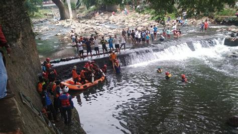 Bocah Tahun Hanyut Di Aliran Sungai Ciliwung Bogor News Liputan