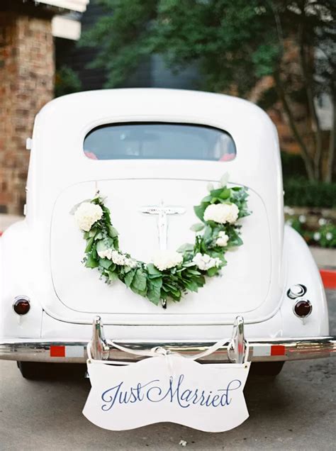 Top 10 Best Wedding Car Decoration Ideas - Dr Buff Studio