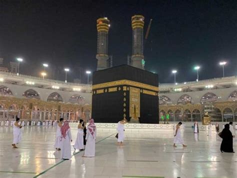 Arab Saudi Buka Ibadah Umrah Bagi Wni Begini Syaratnya