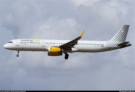 EC MHA Vueling Airbus A321 231 WL Photo By Thomas Desmet Photography