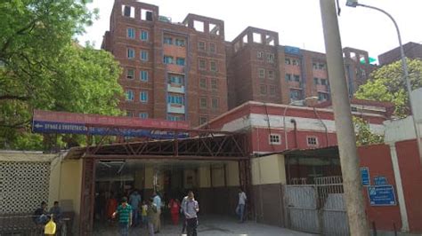 discover  top  government hospital  delhi