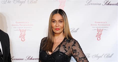 Tina Knowles Marries Richard Lawson In A Stunning Asymmetrical Gown