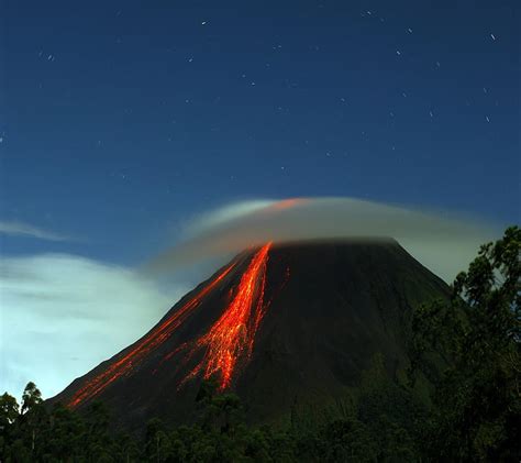 Volcanism Fire Lava Magma Mountain Volcano Hd Wallpaper Peakpx