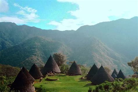 Pantangan Tak Boleh Dilakukan Di Wae Rebo Desa Tercantik Di Ntt