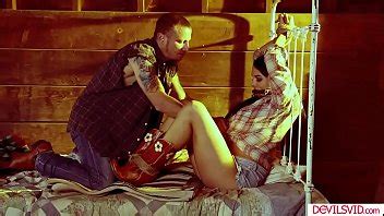 Busty Babe Fucks The Guy Who Rescued Her XVIDEOS